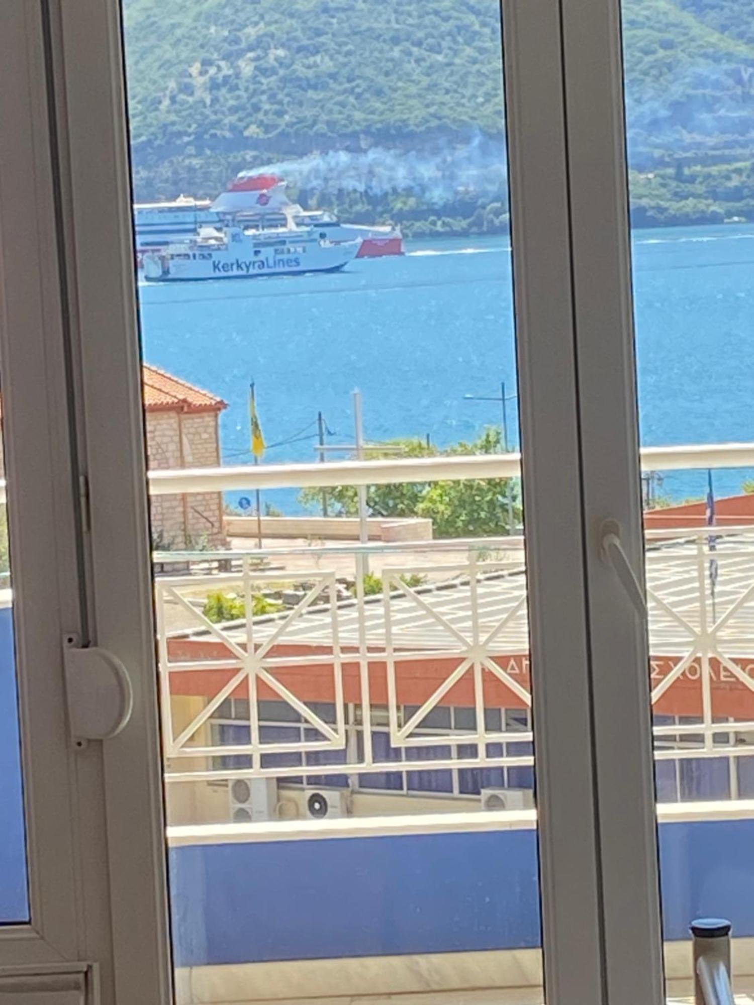 Maria'S Roomstudios Apartments Flats To Let Seaside Heart City Chantzara Spyropoulos Igoumenitsa Esterno foto